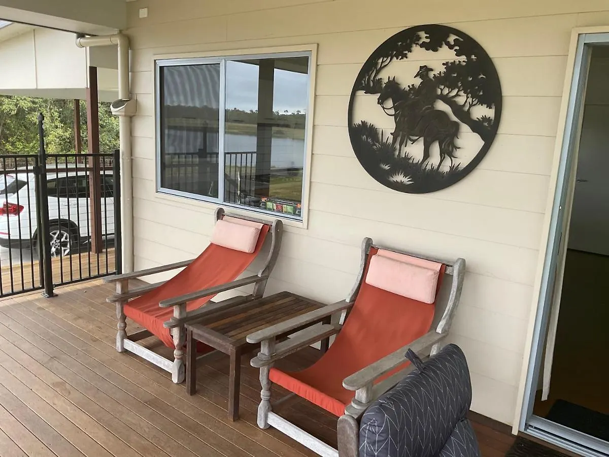 Σπίτι διακοπών Water View Country Cottage Yandina Creek Αυστραλία